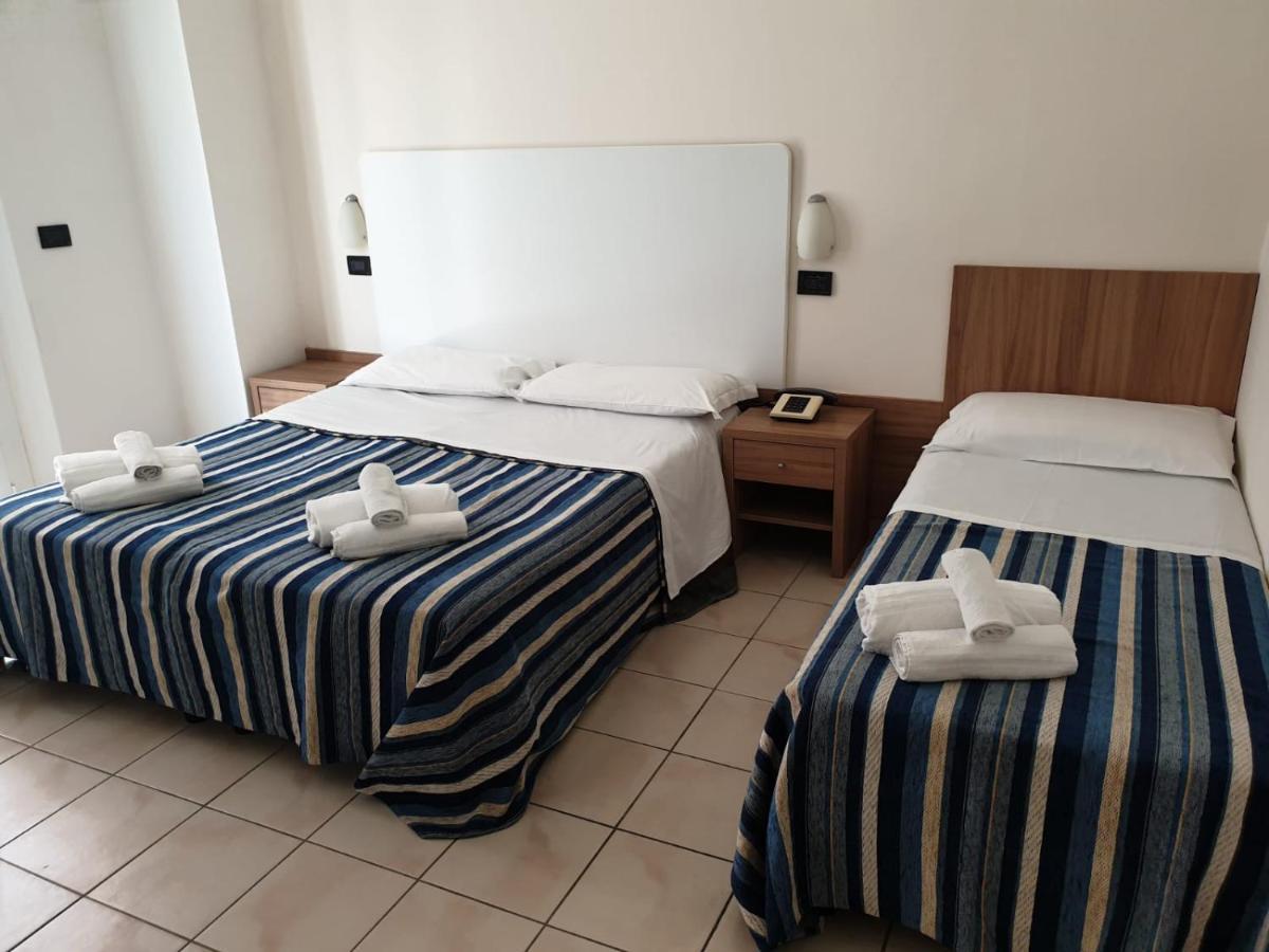 Hotel Vannucci Rimini Eksteriør billede
