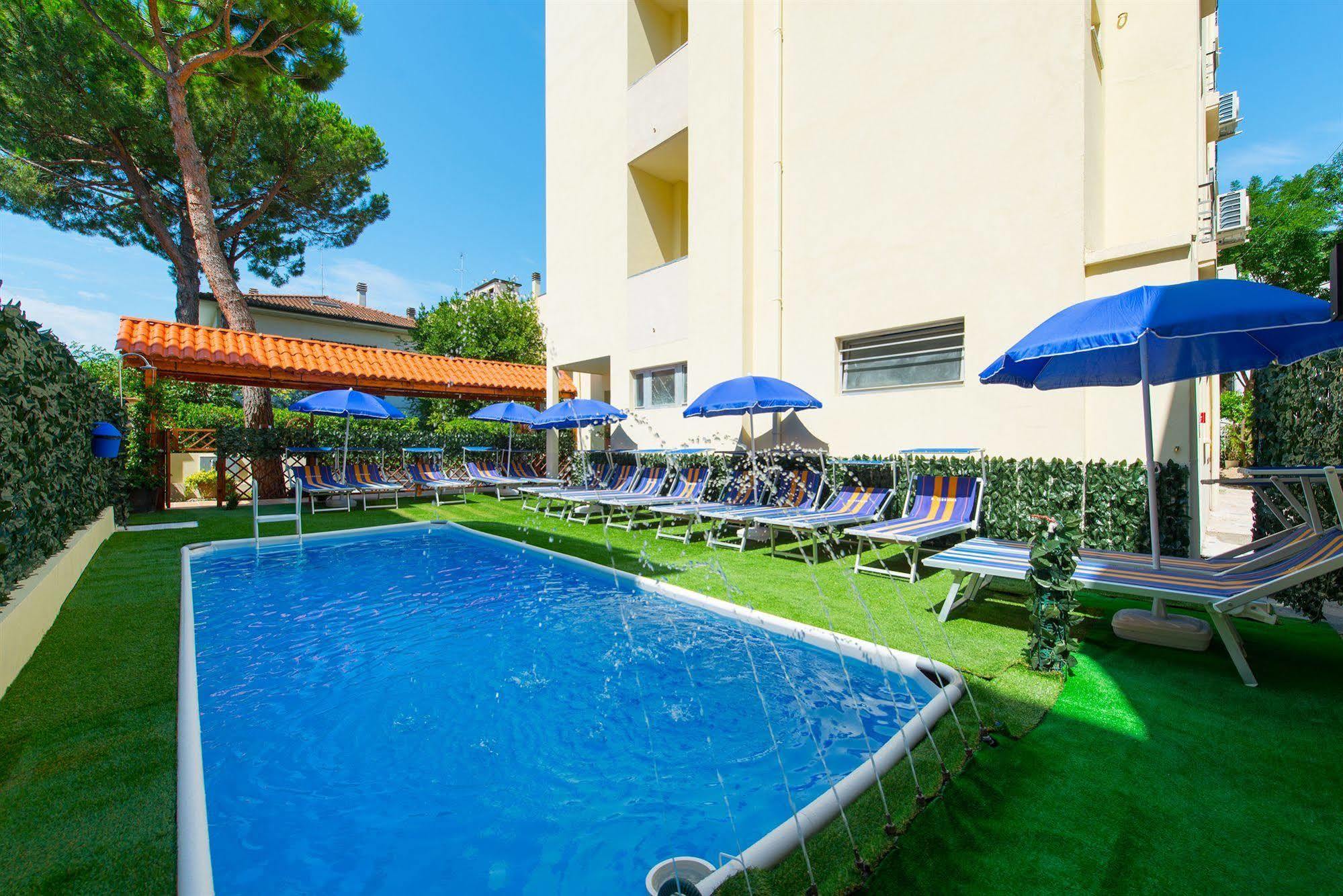 Hotel Vannucci Rimini Eksteriør billede