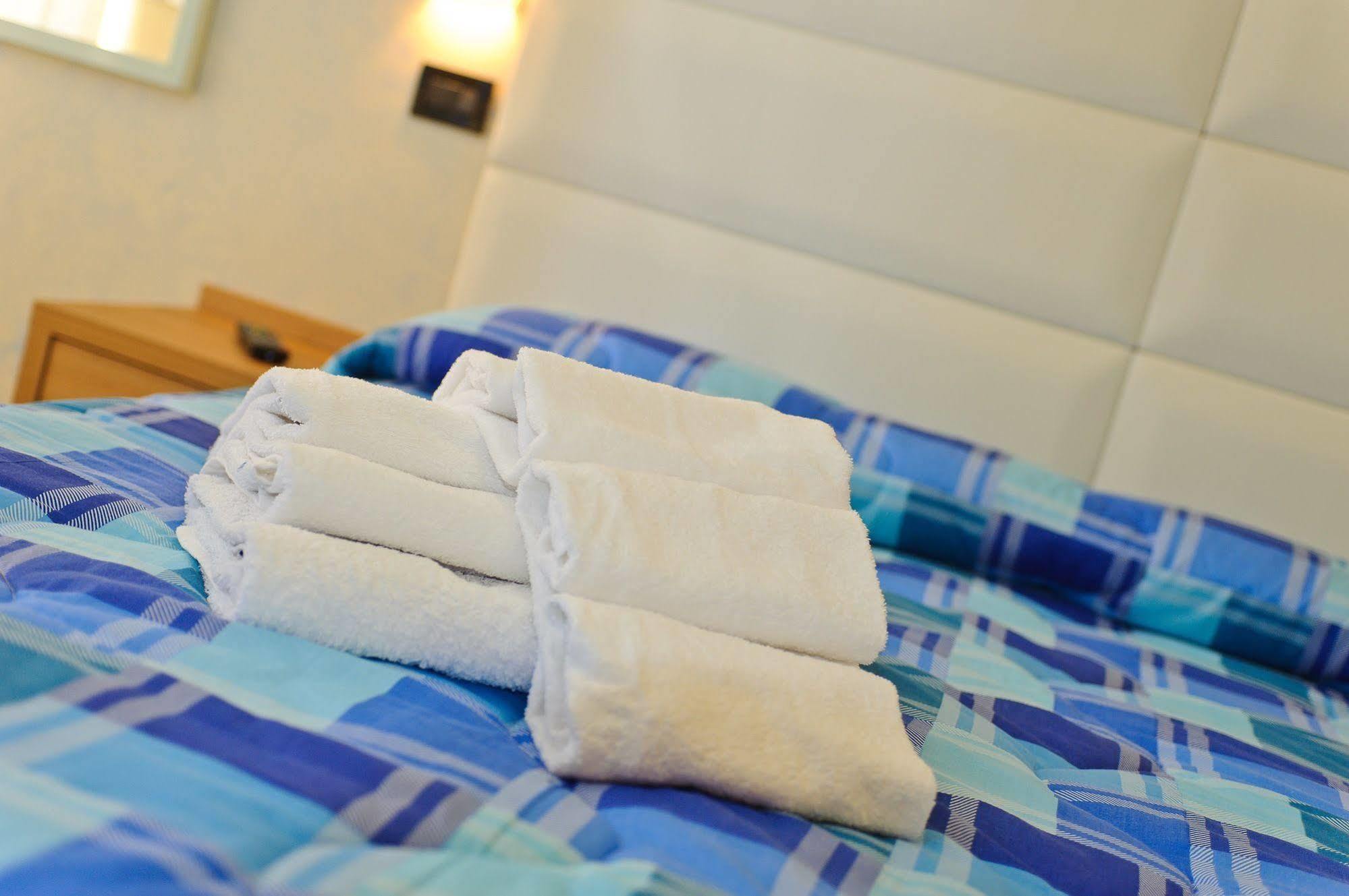 Hotel Vannucci Rimini Eksteriør billede